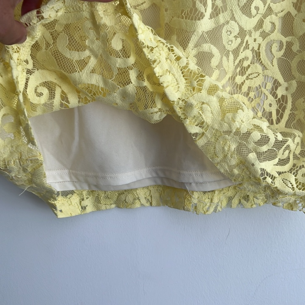 H&M lace top - Picture 2 of 5